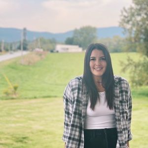 Meet your Posher, Victoria